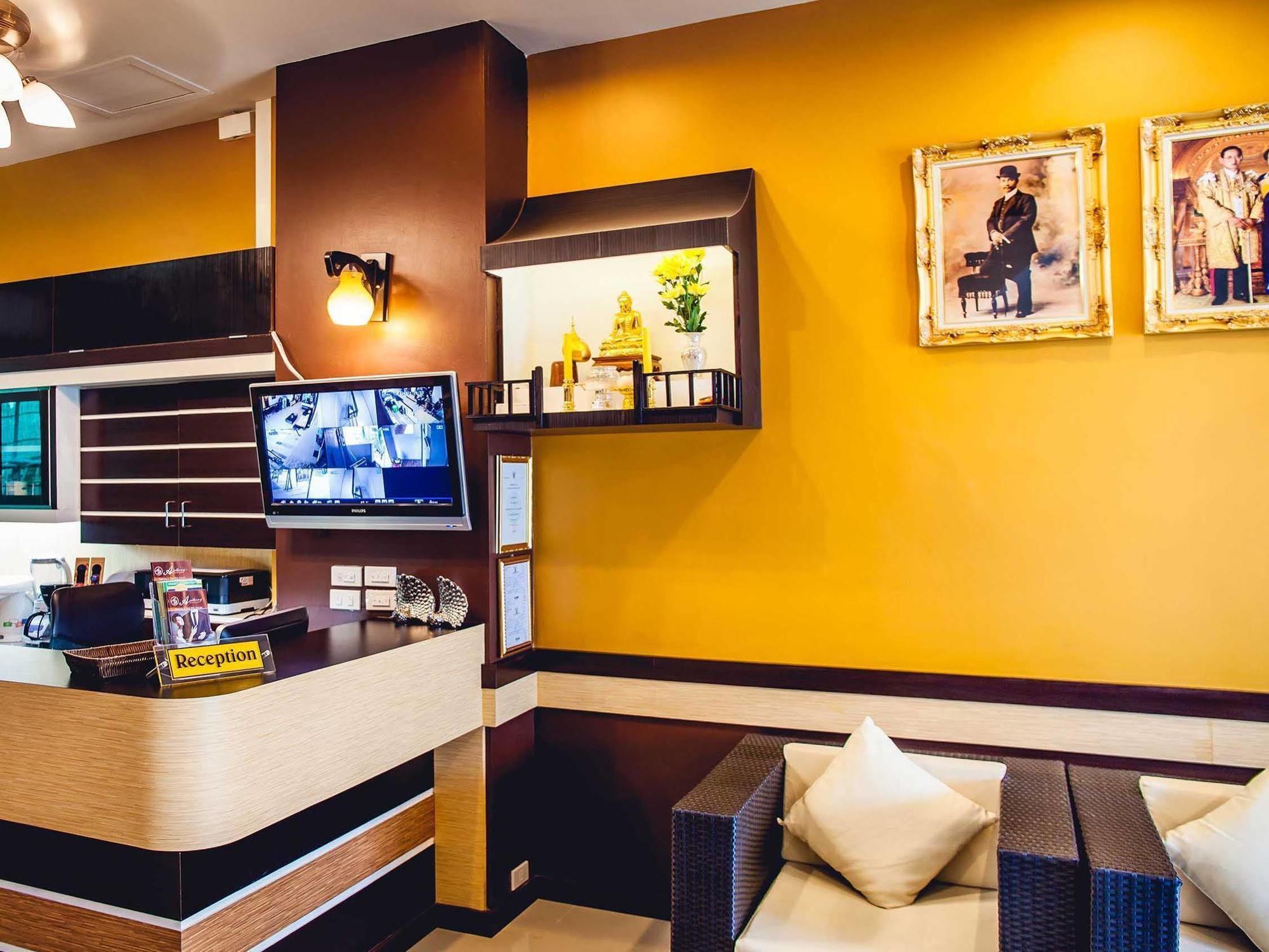 Chalong Boutique Inn Bagian luar foto