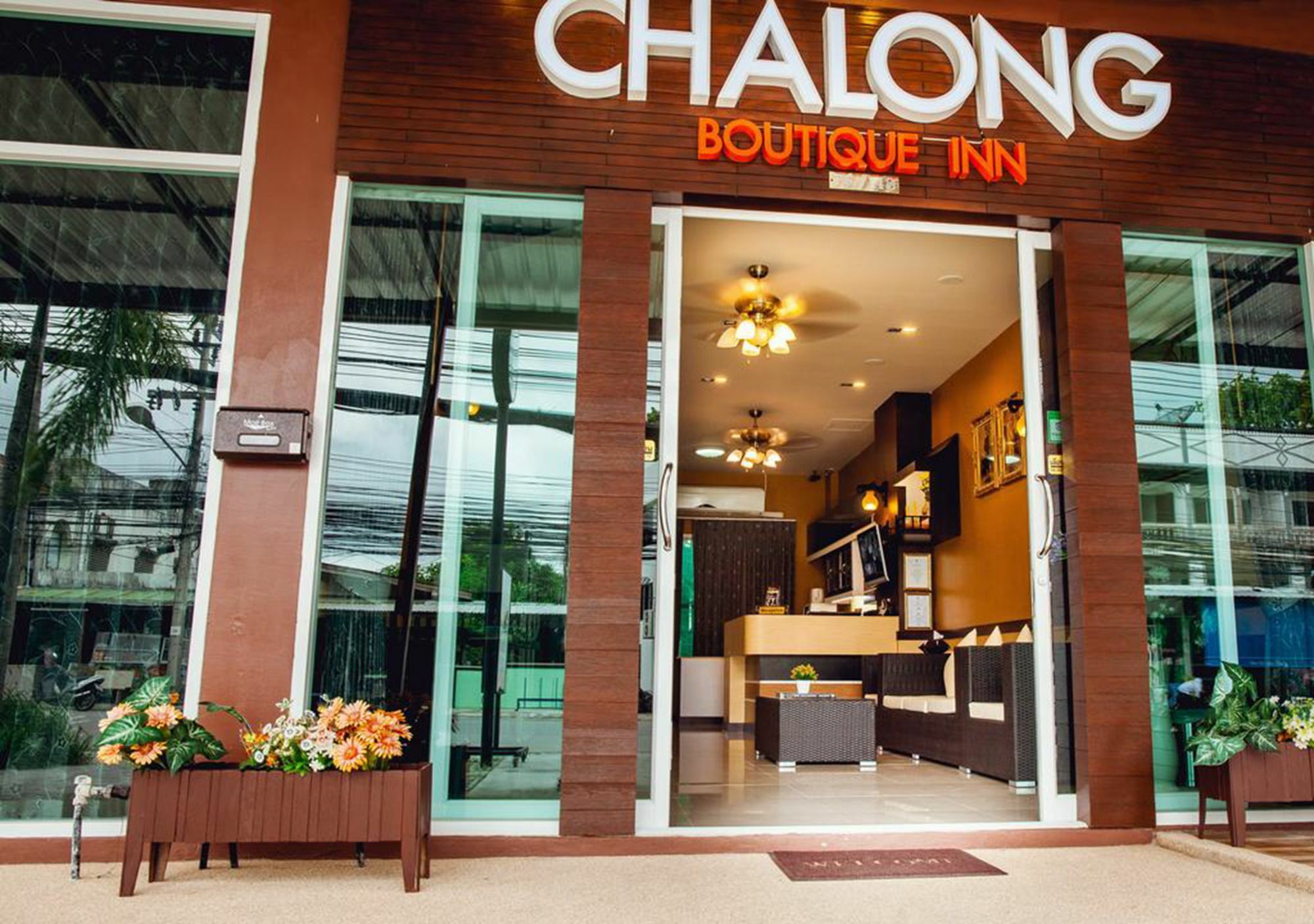 Chalong Boutique Inn Bagian luar foto