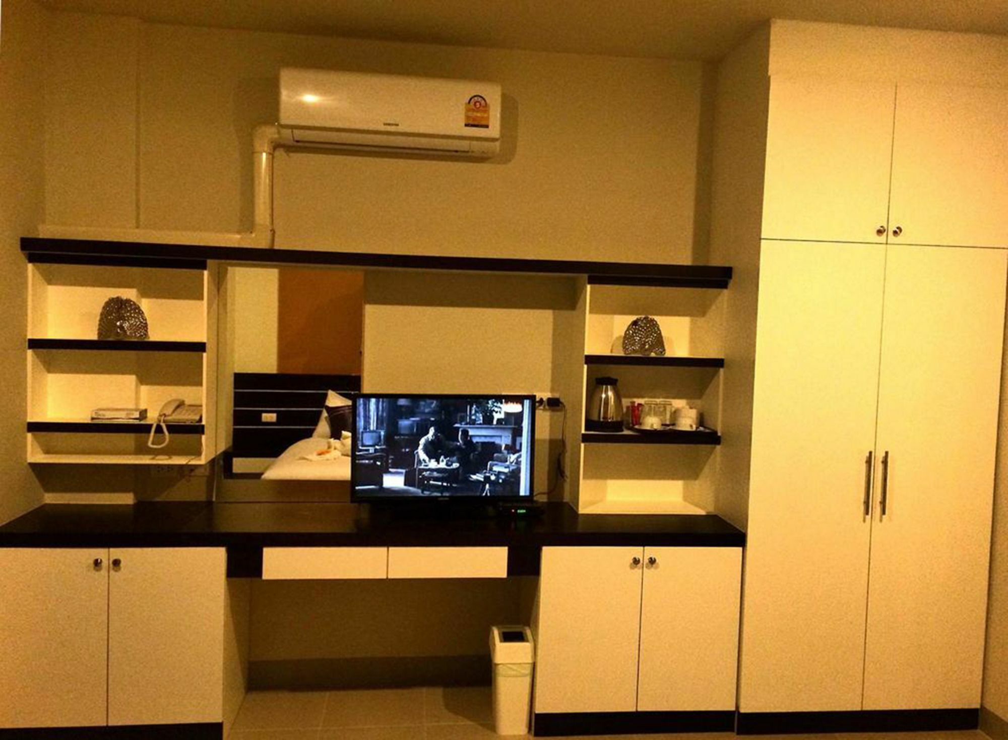 Chalong Boutique Inn Bagian luar foto