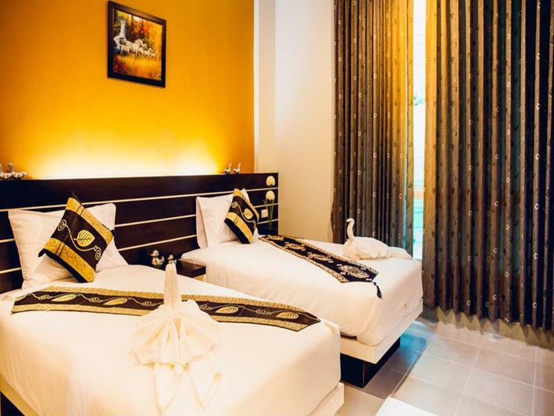 Chalong Boutique Inn Bagian luar foto