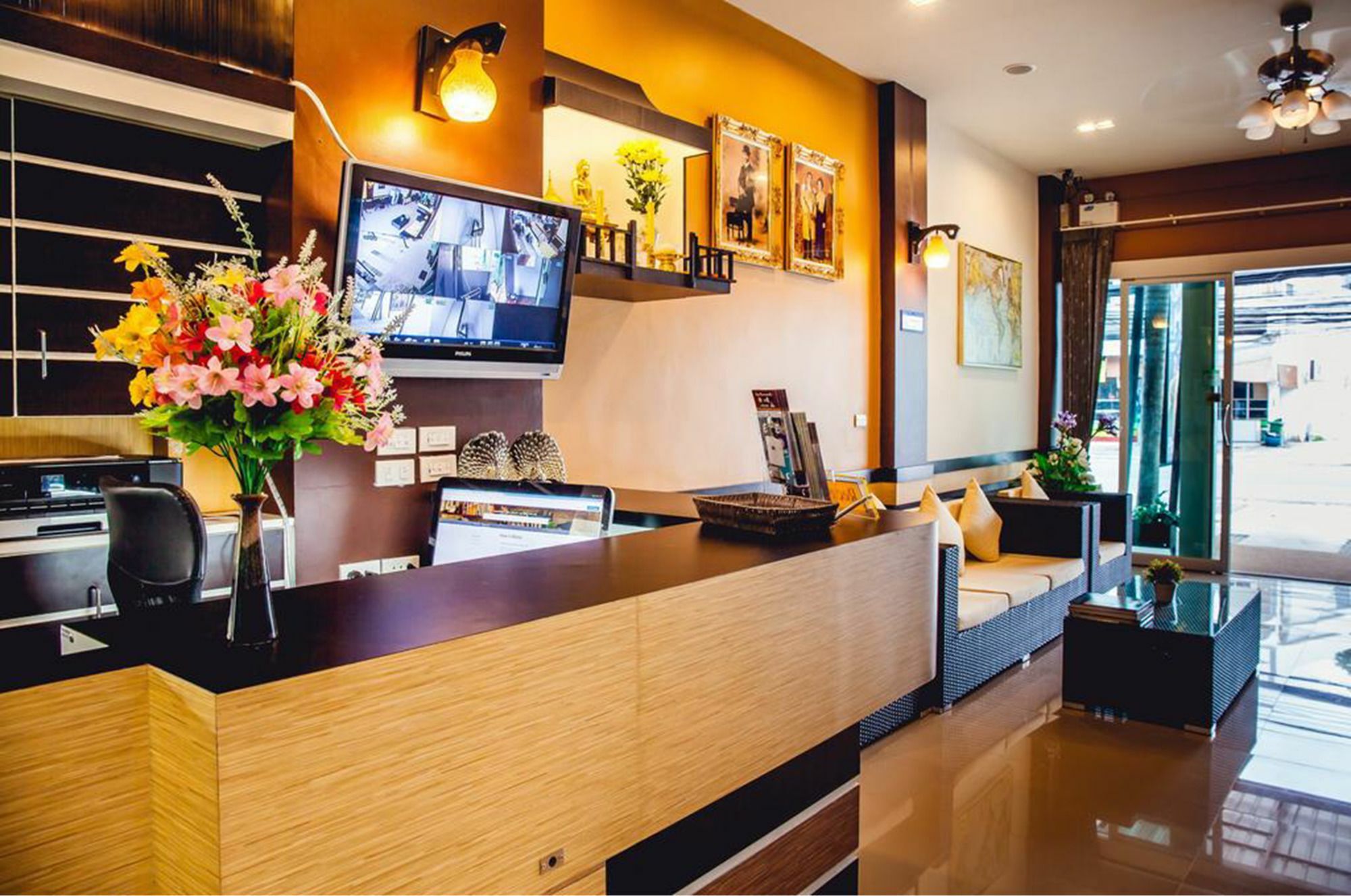 Chalong Boutique Inn Bagian luar foto