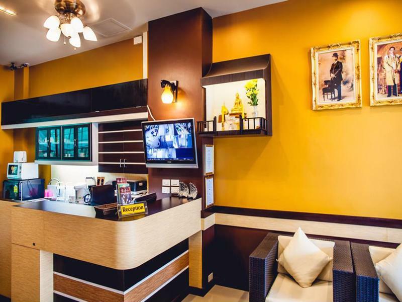 Chalong Boutique Inn Bagian luar foto